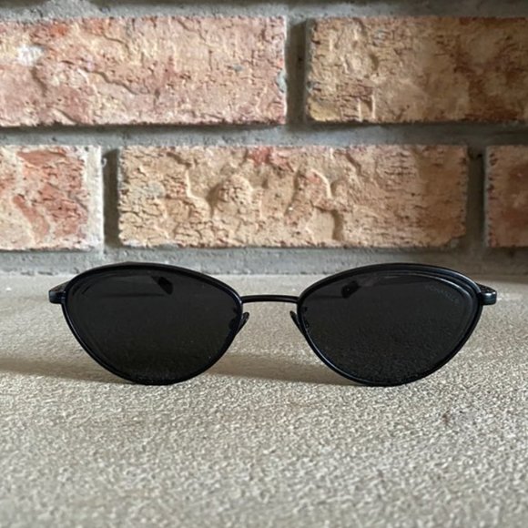 Chanel CH4255 Cat Eye/Oval Sunglasses Matte Black - Picture 1 of 8
